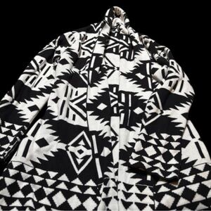 Jones New York Geometric Black and White Cardigan